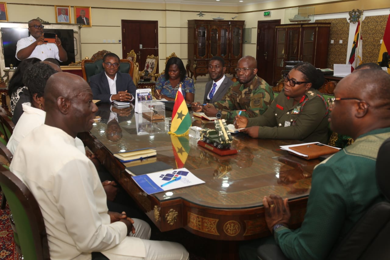 GhIS meeting with Minister of Defence